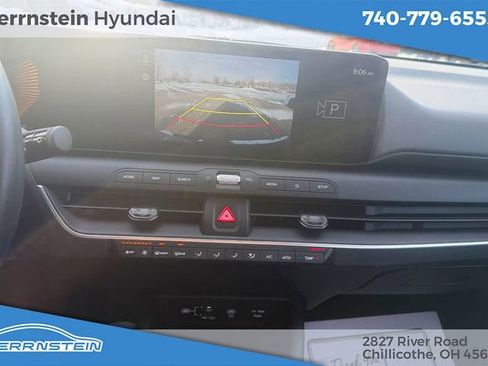 Used 2025 Kia K4 LXS image 18