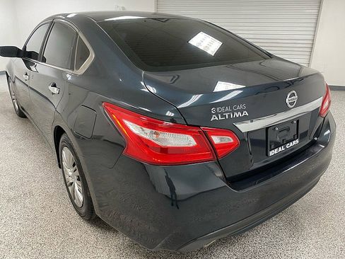 Used 2017 Nissan Altima 2.5 S w/ Power Driver Seat Package image 7