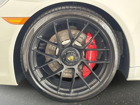 Used 2019 Porsche 911 Targa 4 GTS AWD/4WD image 12