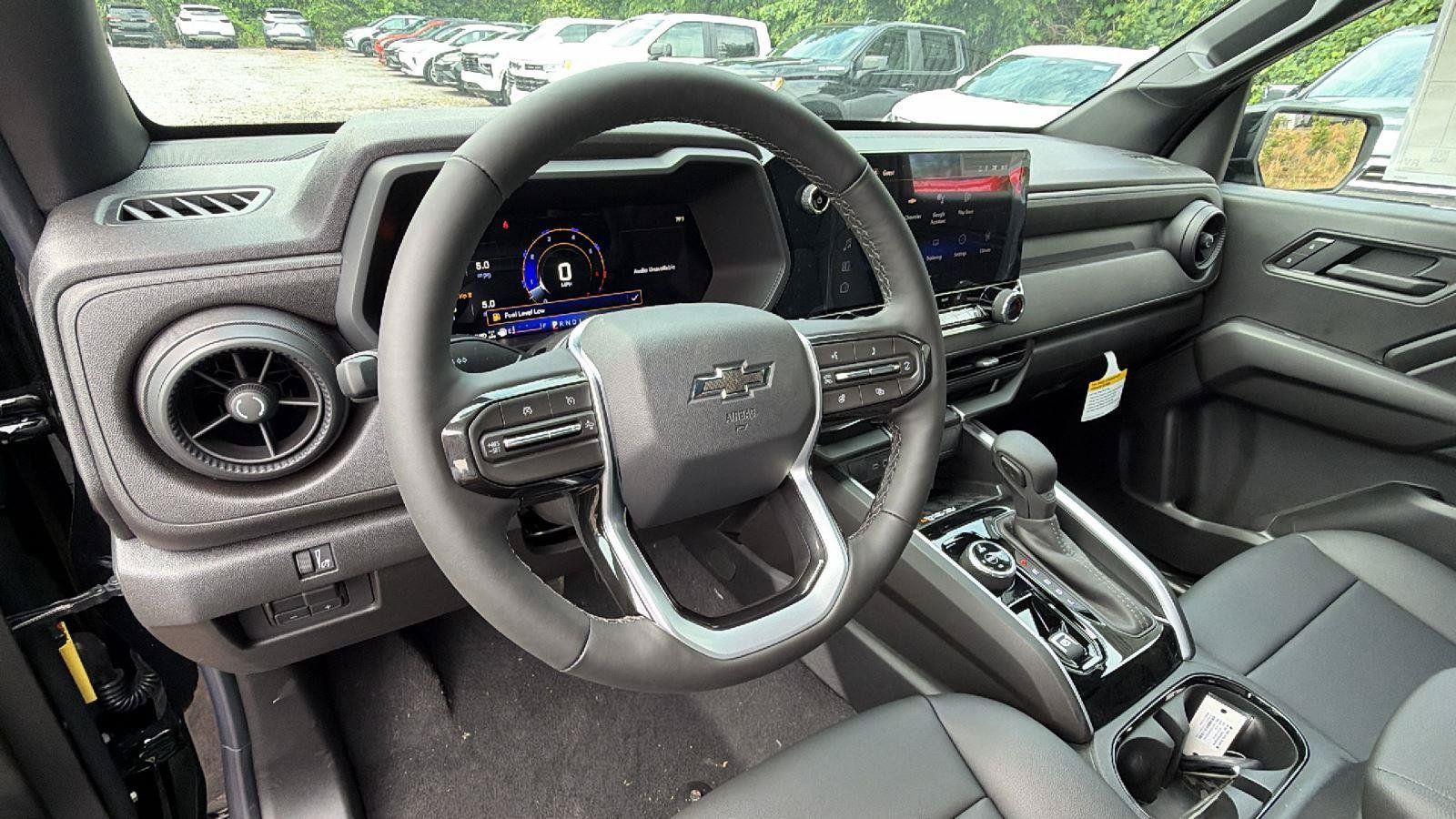 New 2026 Chevrolet Colorado Trail Boss AWD/4WD image 17