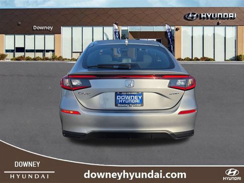 Used 2024 Honda Civic Sport image 4