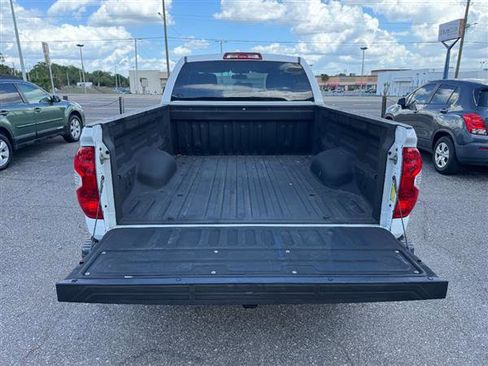 Used 2017 Toyota Tundra SR image 4
