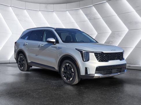 New 2026 Kia Sorento S image 1