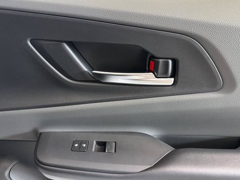 New 2027 Toyota Prius XLE FWD image 20