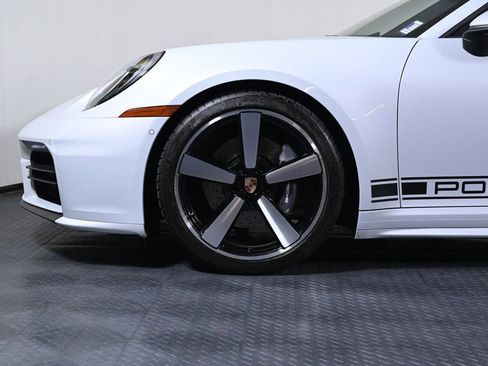 Certified 2026 Porsche 911 Carrera RWD image 28