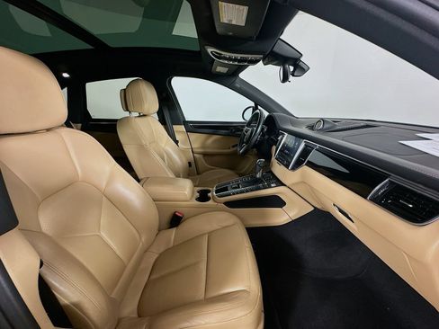 Used 2017 Porsche Macan S AWD/4WD image 46