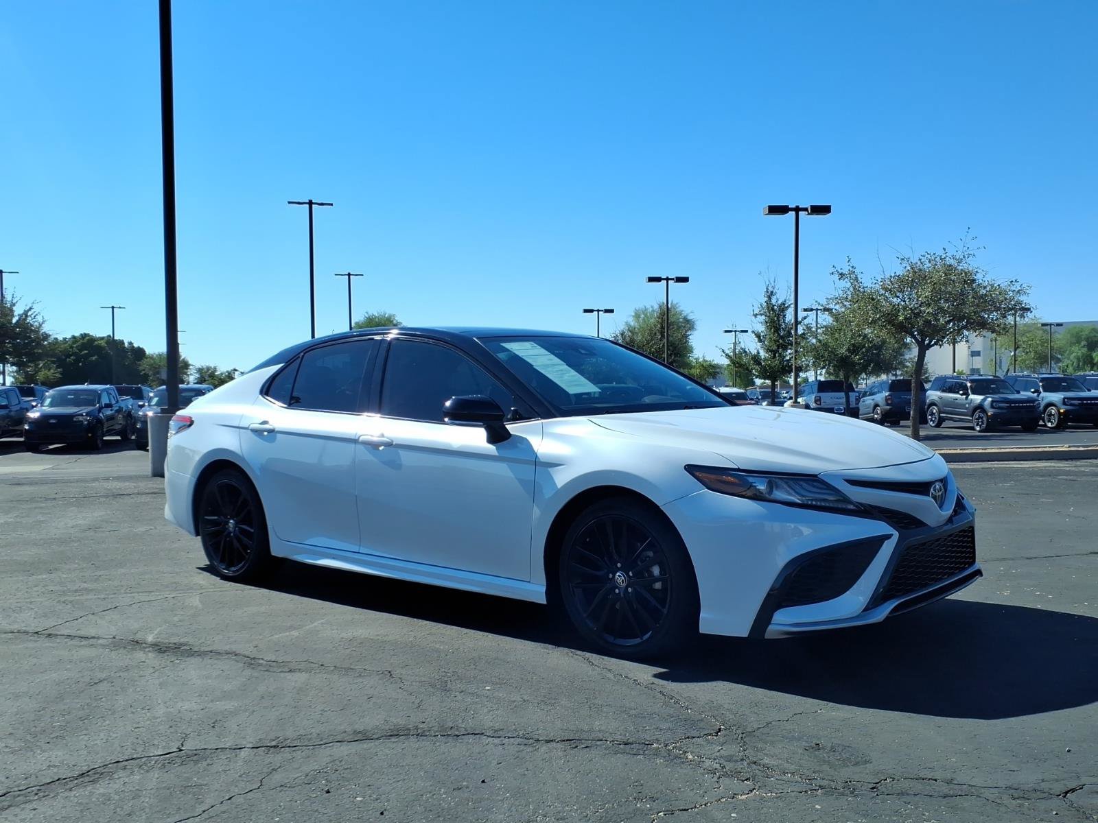 Used 2022 Toyota Camry XSE w/ Navigation Package FWD image 7