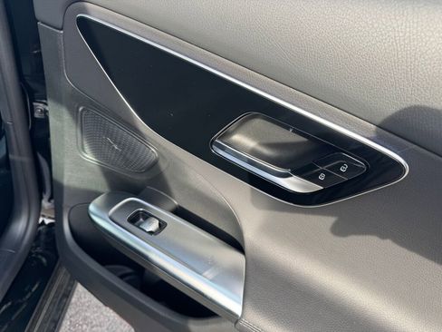 New 2026 Mercedes-Benz C 300 4MATIC Sedan image 20