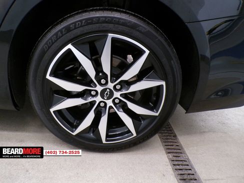 Used 2021 Chevrolet Malibu RS image 12