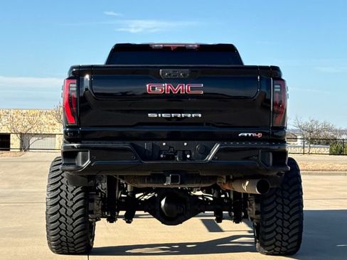 Used 2024 GMC Sierra 2500 AT4 w/ Max Trailering Package AWD/4WD image 8