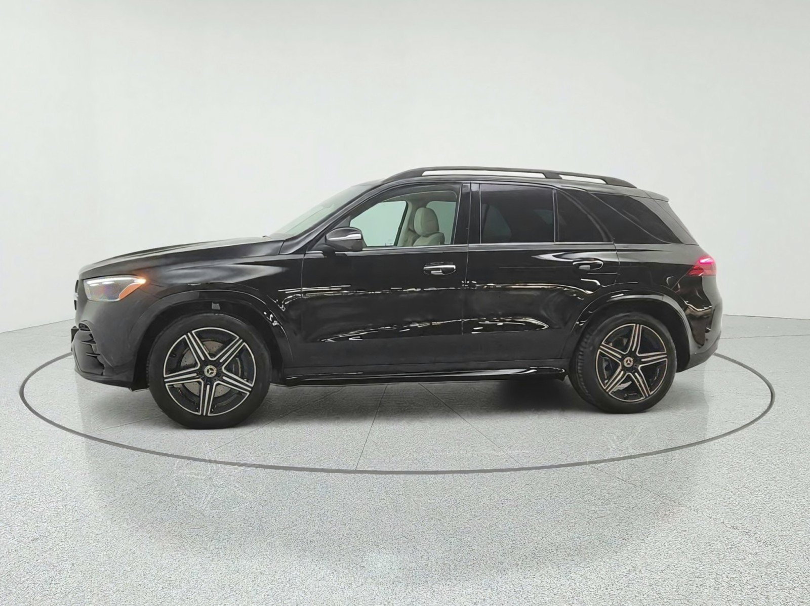Certified 2024 Mercedes-Benz GLE 350 4MATIC image 8