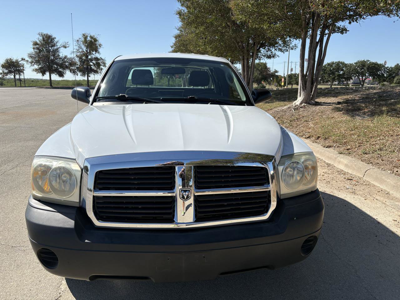 Used 2006 Dodge Dakota ST w/ Trailer Tow Group RWD image 58