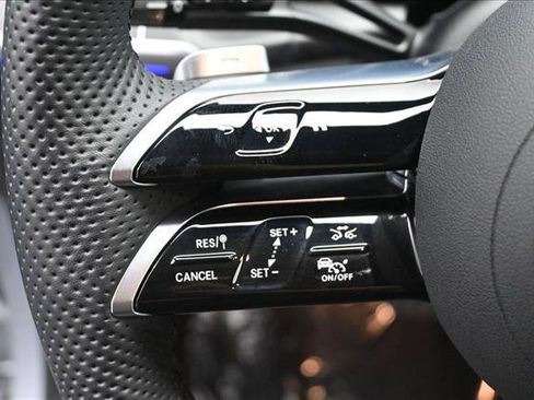 Certified 2026 Mercedes-Benz GLC 300 4MATIC image 11