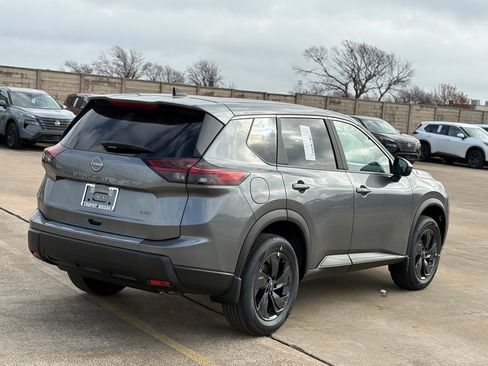 New 2026 Nissan Rogue SV image 6