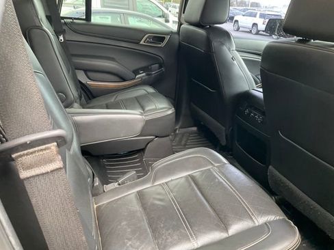 Used 2018 GMC Yukon Denali image 8