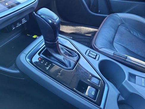 Used 2024 Subaru Crosstrek 2.5i Limited AWD/4WD image 29