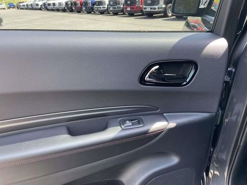 Used 2023 Dodge Durango R/T w/ Blacktop Package AWD/4WD image 23