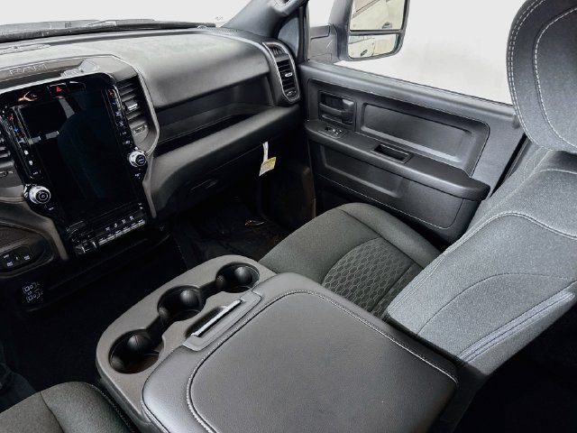Used 2025 RAM 3500 Tradesman AWD/4WD image 22