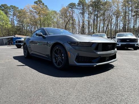 New 2025 Ford Mustang Dark Horse image 2