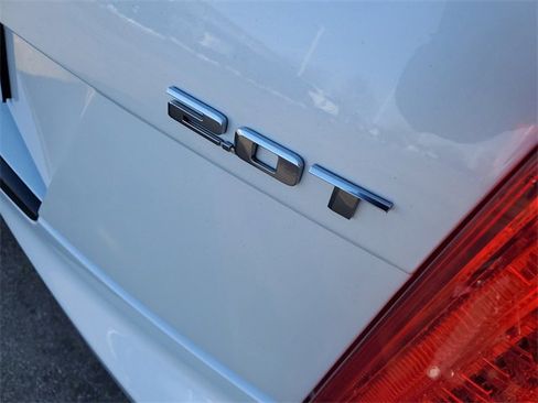 Used 2017 Cadillac ATS Luxury image 36