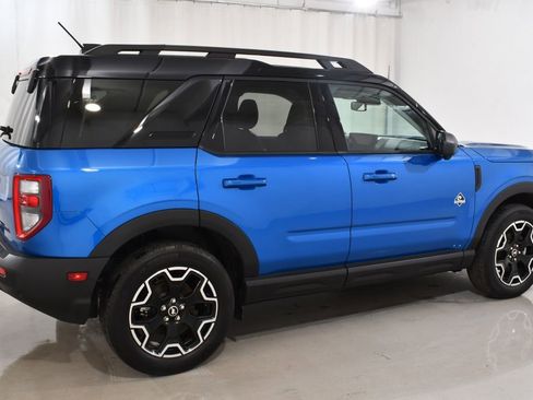 Used 2025 Ford Bronco Sport Outer Banks w/ Outer Banks Tech Package+ AWD/4WD image 11