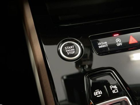 New 2025 Audi A5 2.0T Prestige image 26