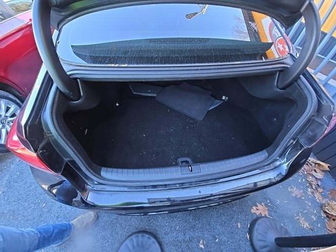 Used 2020 Genesis G80 3.8 image 4