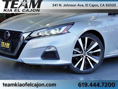 Used 2021 Nissan Altima 2.5 SR image 3