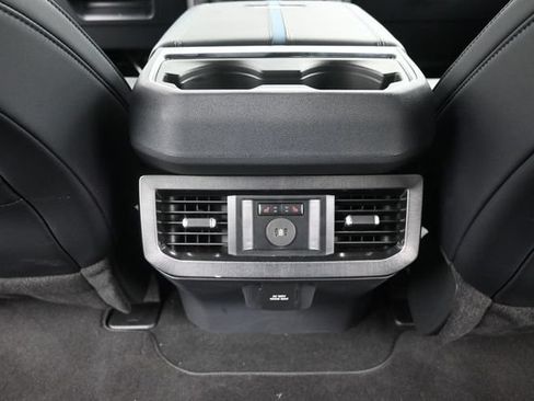 Used 2026 Ford F250 Platinum AWD/4WD image 21
