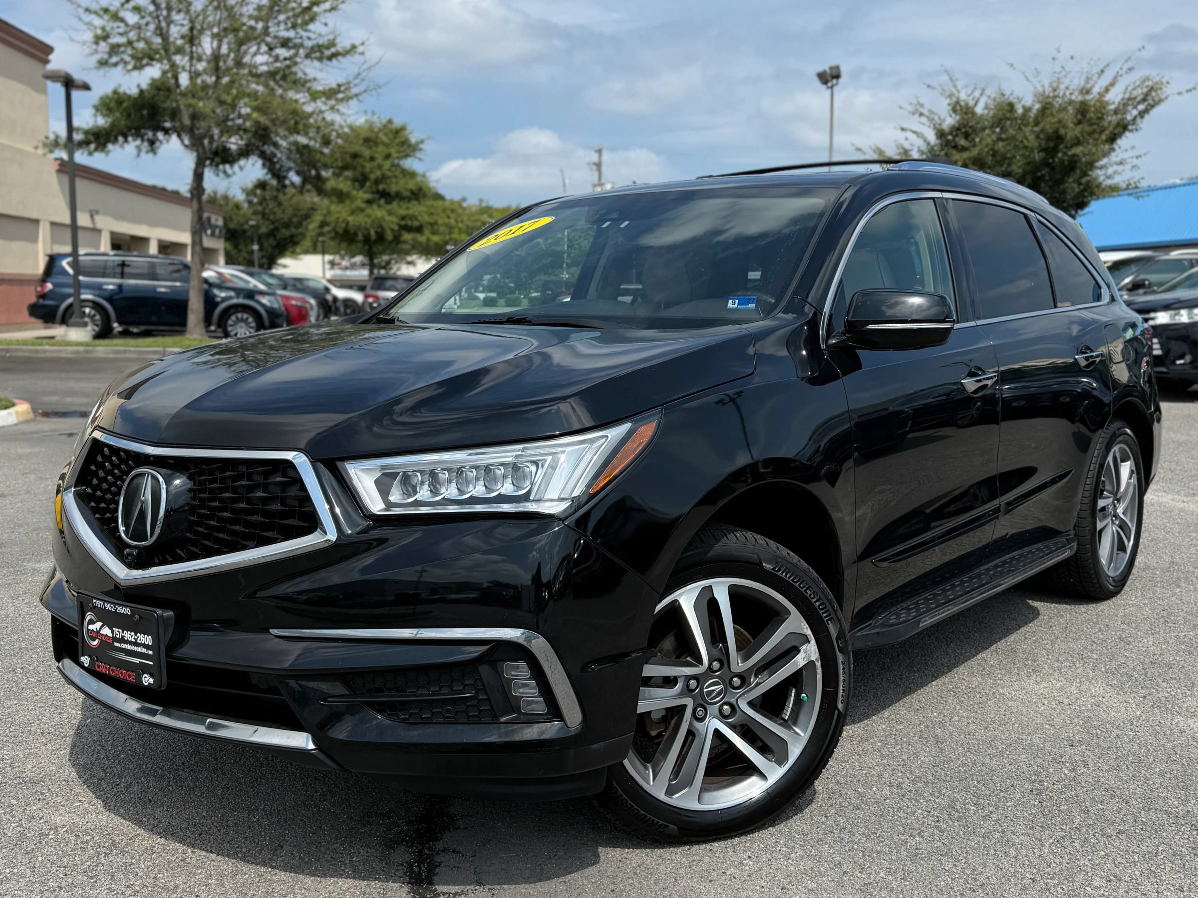 Used 2017 Acura MDX w/ Advance Package AWD/4WD image 2