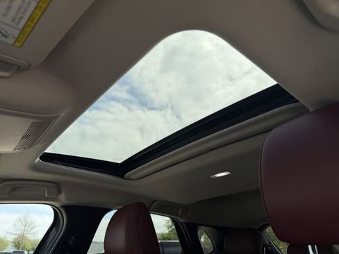 Used 2025 MAZDA CX-30 AWD 2.5 S w/ Preferred Package image 24