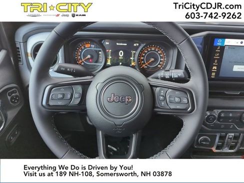 New 2025 Jeep Wrangler Sport S image 15