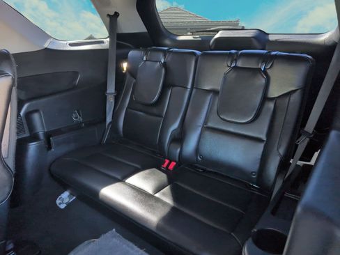 Used 2021 Ford Explorer Limited w/ Equipment Group 301A image 21