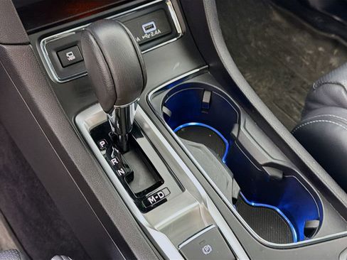 Used 2024 Subaru Ascent Limited w/ Technology Package image 20