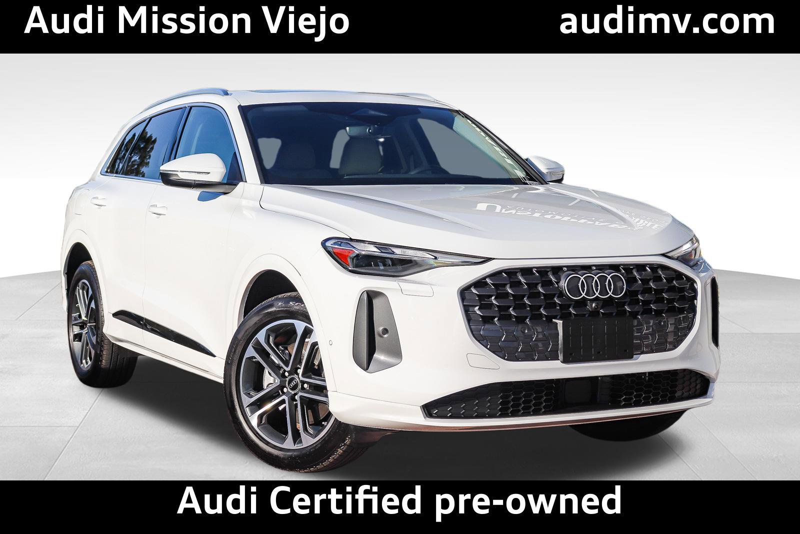 Used 2025 Audi Q5 Premium AWD/4WD image 1