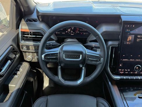 Used 2026 GMC Yukon XL Denali w/ Sun & Power Step Package AWD/4WD image 26