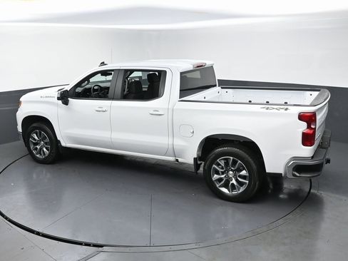 Used 2025 Chevrolet Silverado 1500 LT image 47