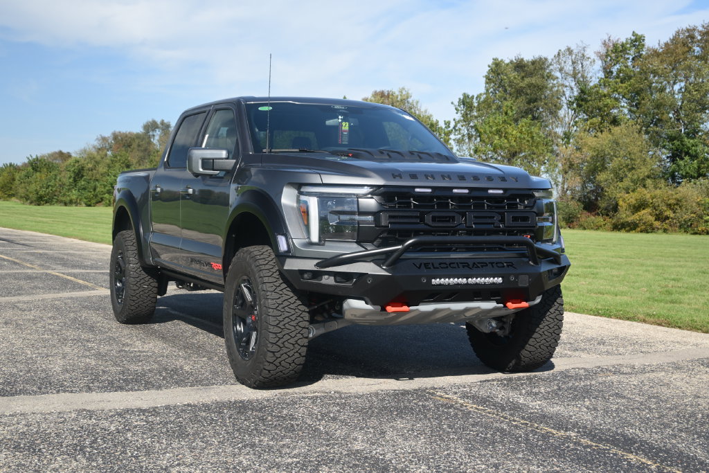 New 2026 Ford F150 Raptor w/ Equipment Group 803A Raptor R AWD/4WD image 5