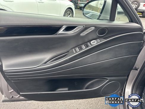 Used 2023 Genesis G80 2.5T image 16