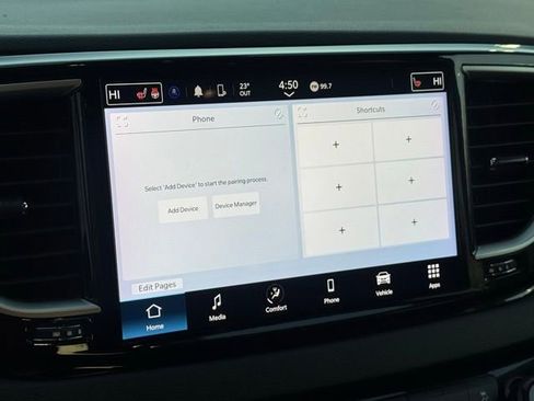 Used 2024 Chrysler Pacifica Touring-L image 38