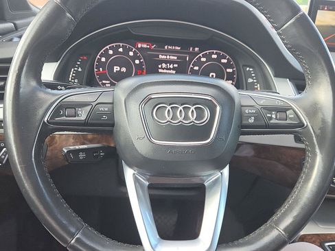 Used 2018 Audi Q7 2.0T Premium Plus AWD/4WD image 28