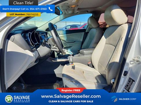 Used 2013 Kia Optima EX w/ Premium Pkg image 9