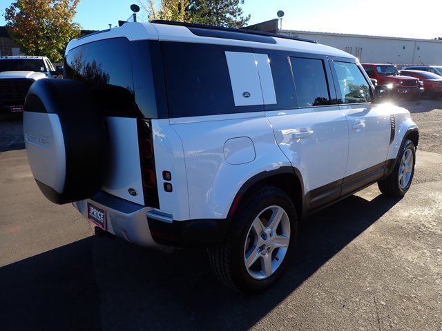 Used 2020 Land Rover Defender 110 SE AWD/4WD image 4