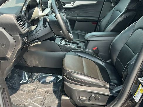 Used 2024 Ford Escape Platinum AWD/4WD image 14