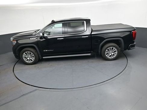 Used 2023 GMC Sierra 1500 Denali w/ Technology Package image 23