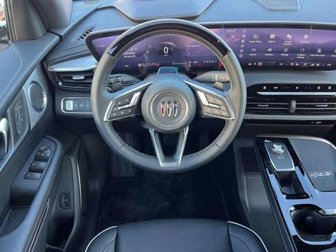 New 2026 Buick Enclave Avenir w/ Super Cruise Package image 13