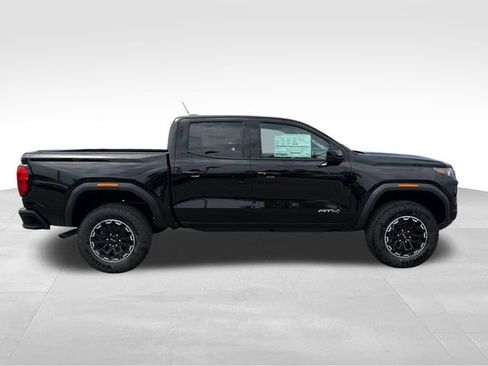 New 2026 GMC Canyon AT4 AWD/4WD image 8