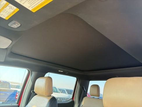 Used 2022 Ford F150 Lariat w/ Equipment Group 502A High image 12