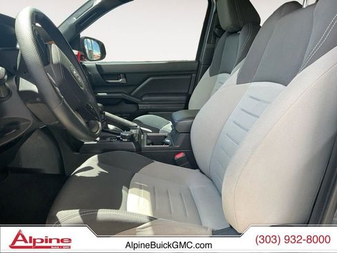 Used 2024 Toyota Tacoma TRD Sport AWD/4WD image 9