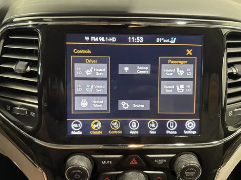 Used 2021 Jeep Grand Cherokee Summit AWD/4WD image 13